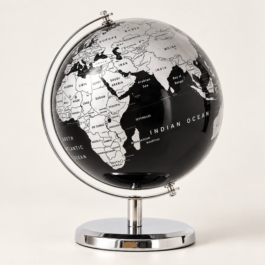 Globe Terrestre Deco Noir Et Argenté Métal — vue trois-quarts