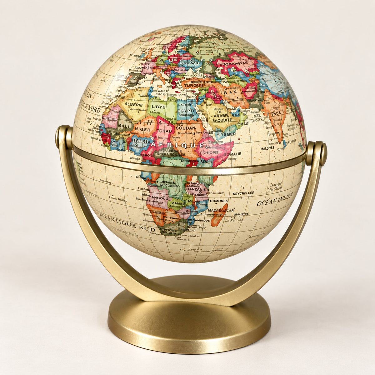 Mini Globe Terrestre Rétro — vue trois-quarts